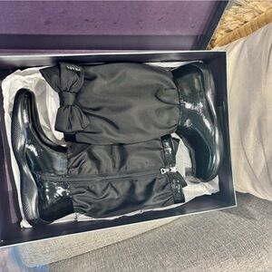 Authentic Prada Girls Black Patent Leather & Nylon Boots EU 33 New In Box